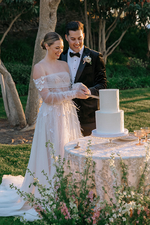cutting the cake