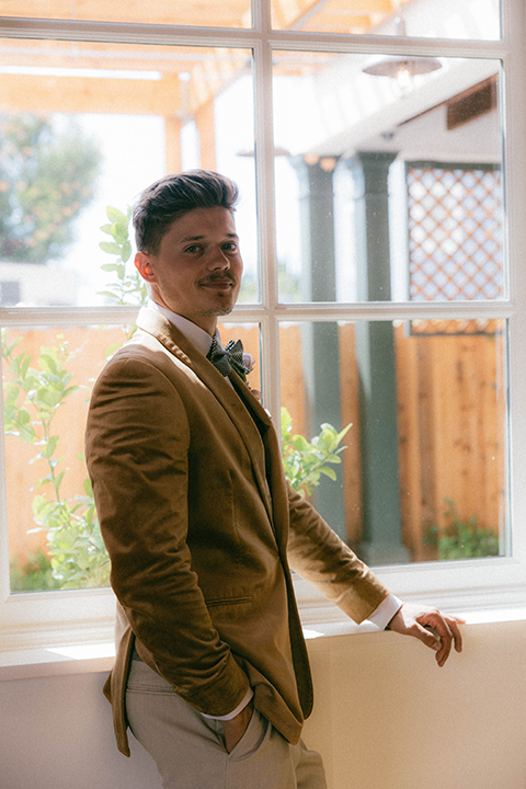 Groom solo portrait