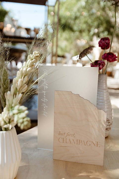 reception decor and bar