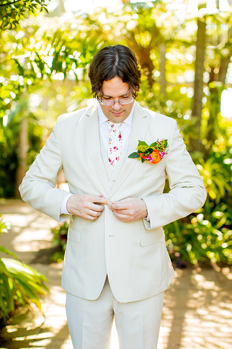 Groom fit check